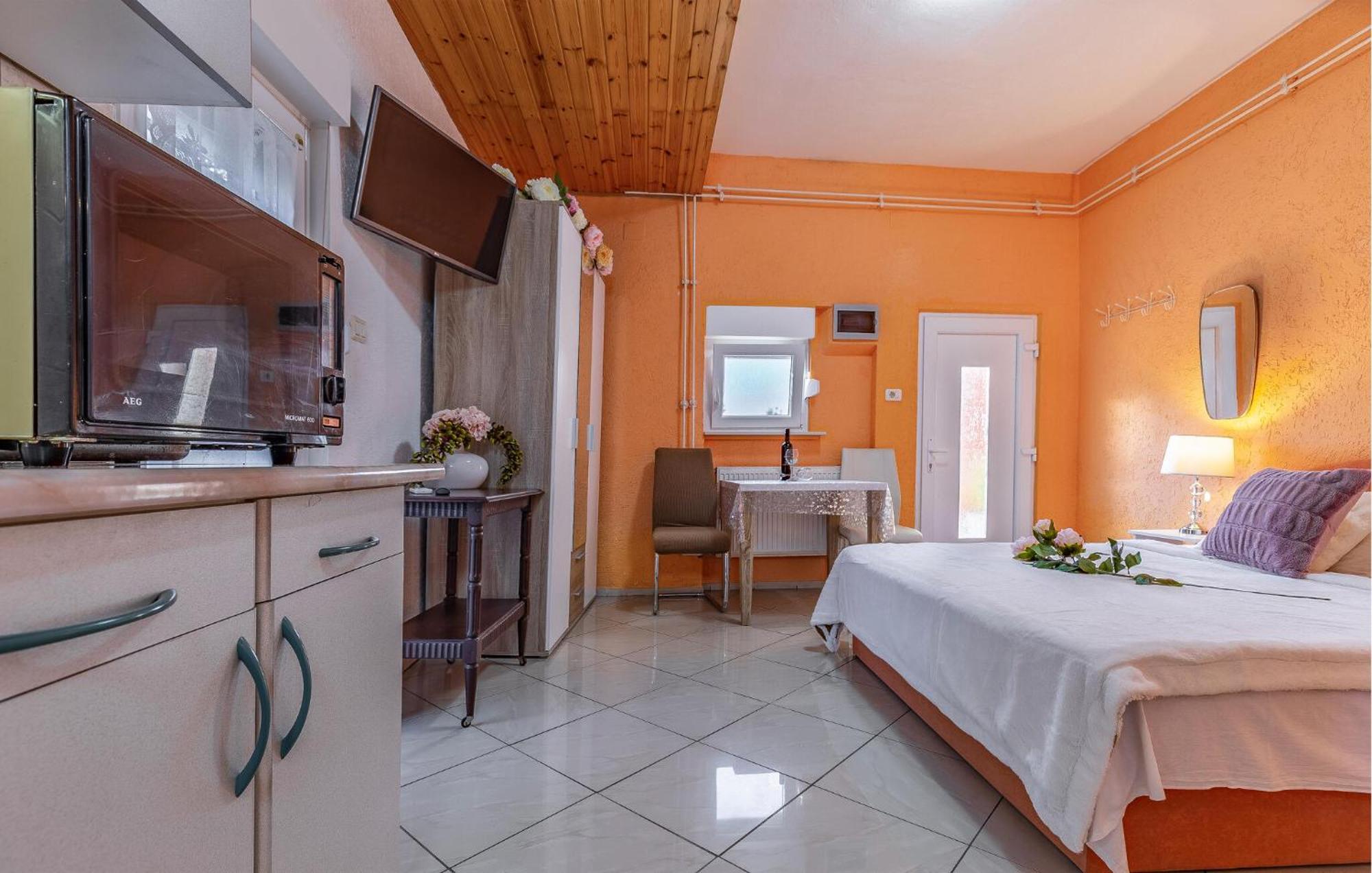 Pet Friendly Apartment In Medulin With Wifi Kültér fotó