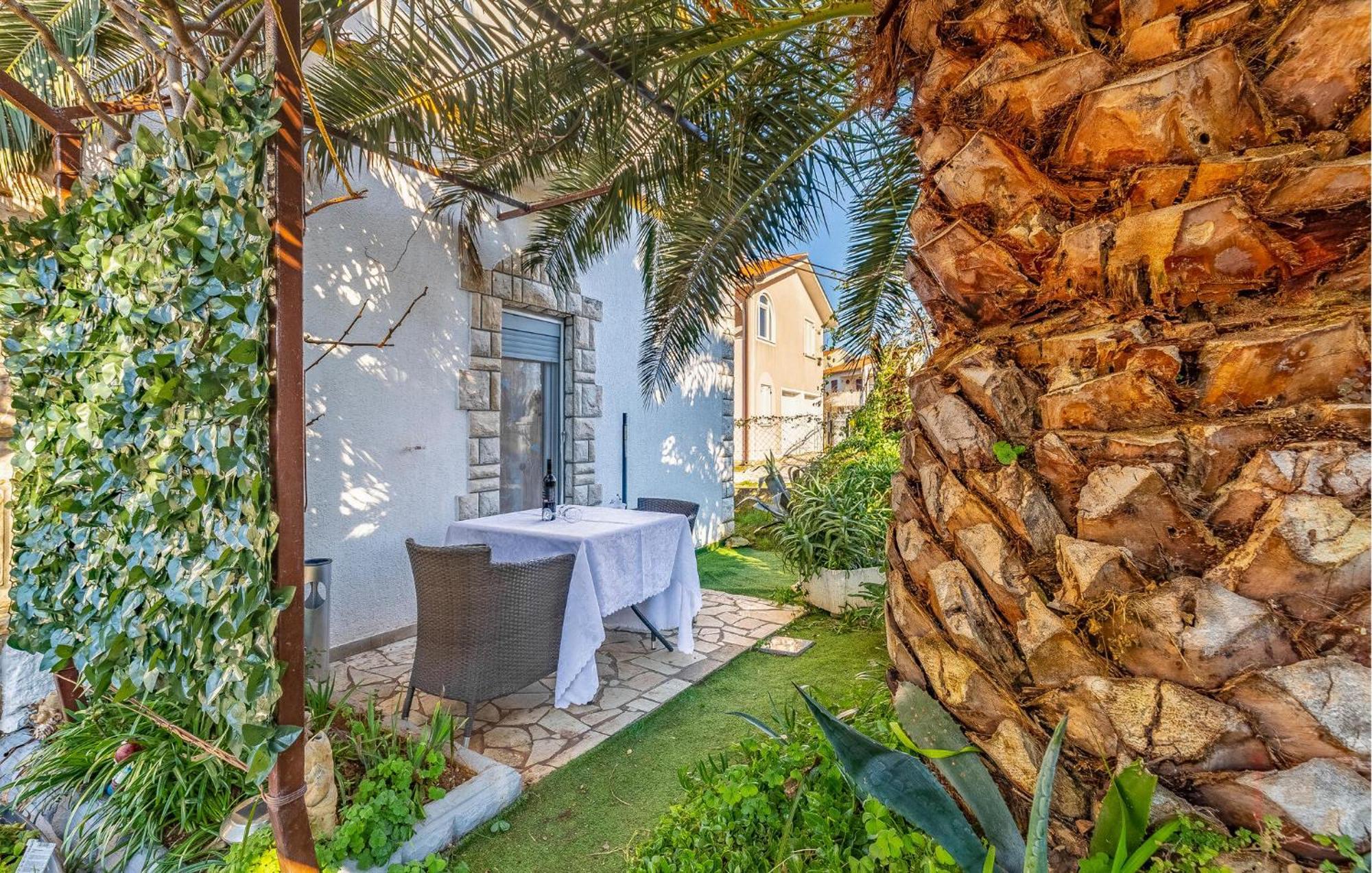 Pet Friendly Apartment In Medulin With Wifi Kültér fotó
