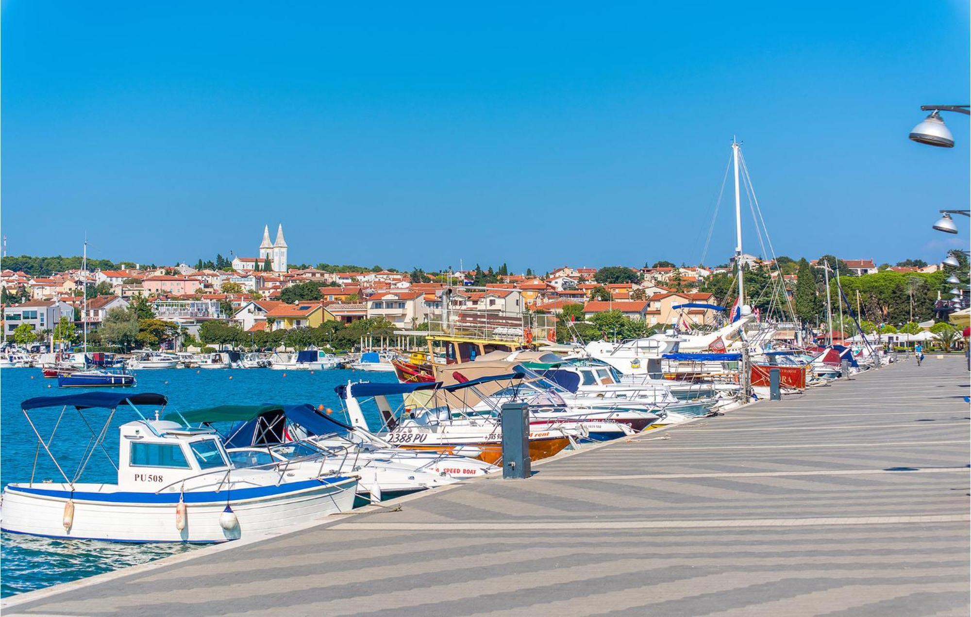 Pet Friendly Apartment In Medulin With Wifi Kültér fotó